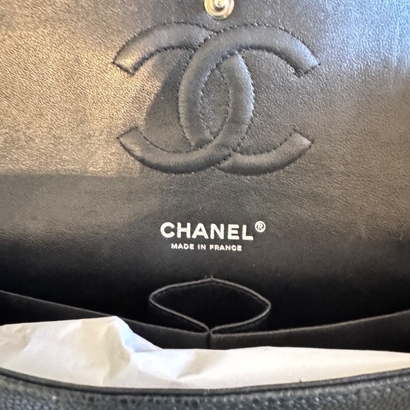 CHANEL - Classic Medium Flap, Caviar Black Leather, Silver Hardware, Full Set - Picture 6 of 16